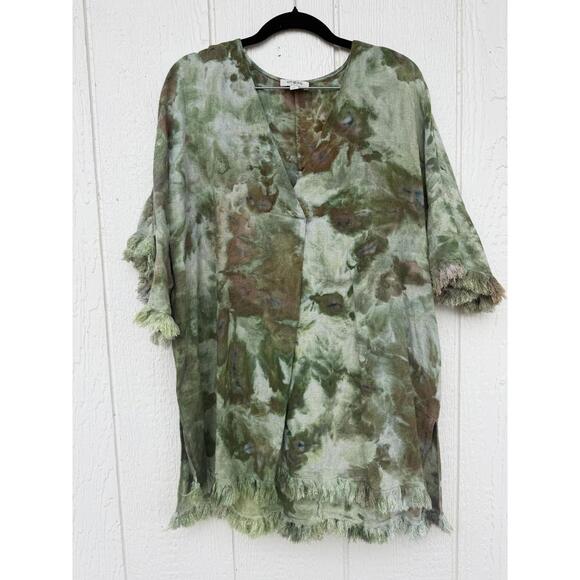 Tops - Umgee USA Tie-Dye Fringe Sleeve Tunic Top Large